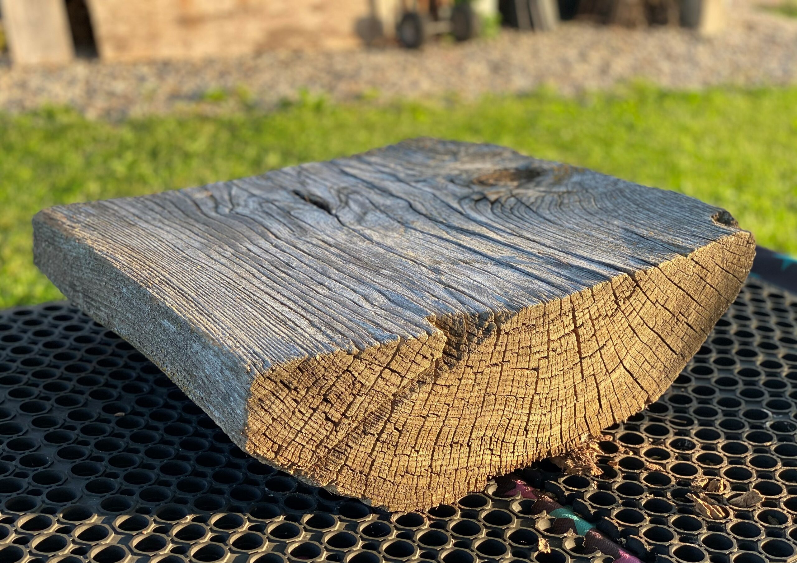 Home4 Wood Expression by Kris